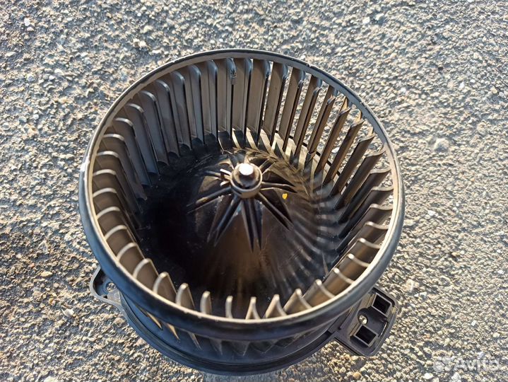 Моторчик печки kia rio 3