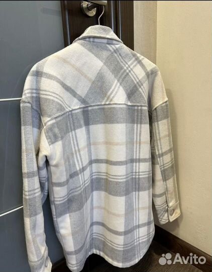 Рубашка женская Reserved