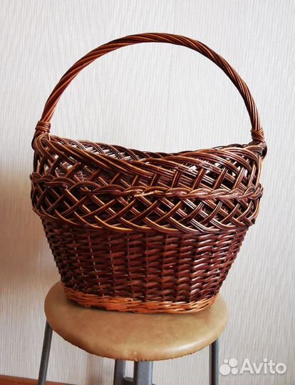 Корзина плетеная