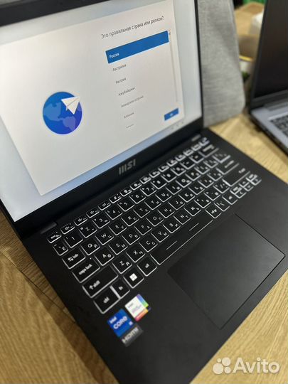 Ноутбук MSI modern 14 C12M