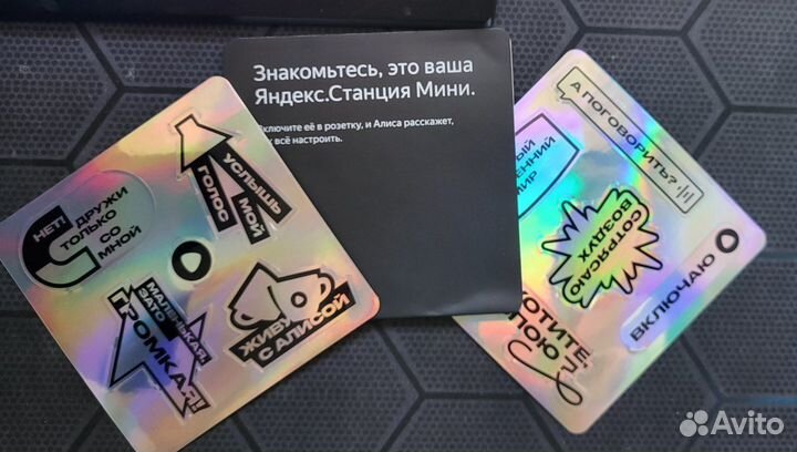 Яндекс Станция Мини с часами черная