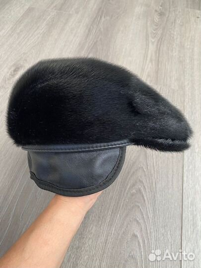 Меховая мужская кепка