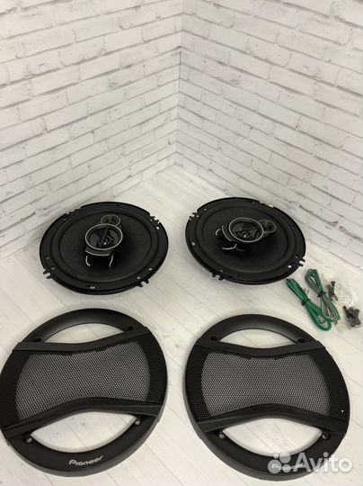 Колонки автомобильные pioneer 16 см новые