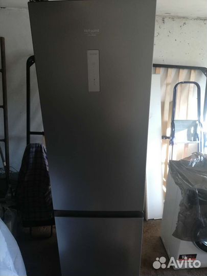 Холодильник hotpoint Ariston