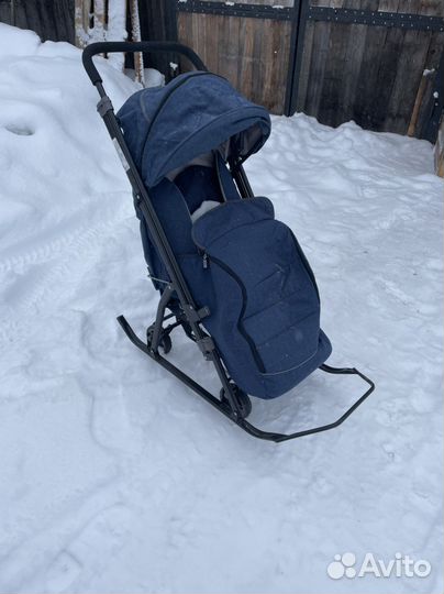 Детские санки на колесах