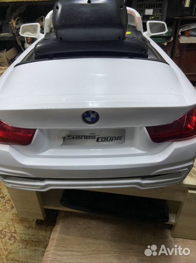 Детская машина на аккумуляторе с пультом