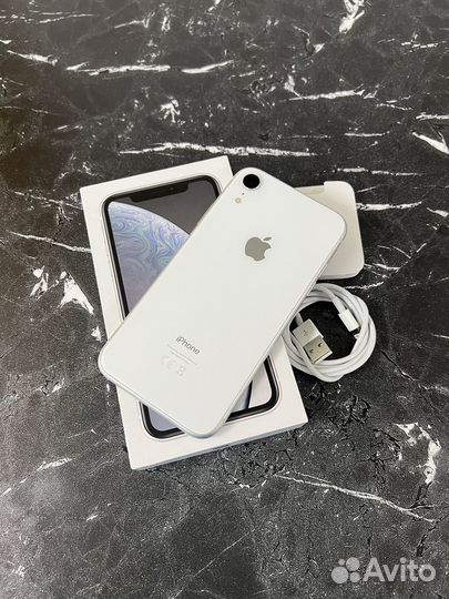 iPhone Xr, 64 ГБ