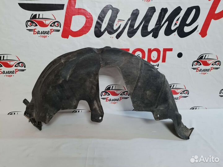 Подкрылок задний Skoda Yeti левый