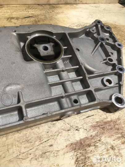 Подрамник передний VW Jetta 5
