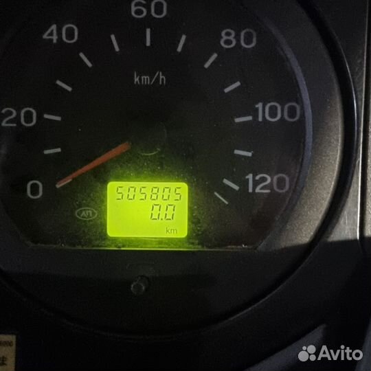 Бортовой грузовик Mitsubishi Fuso Fighter с КМУ Tadano, 1997