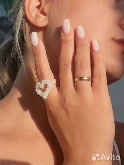 Кольцо из бисера сердце