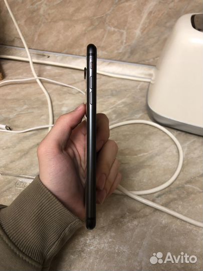 iPhone 8 Plus, 64 ГБ