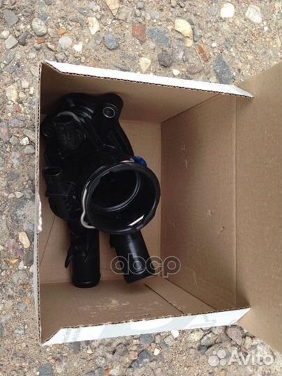 Термостат в сборе A2712000315 mercedes-benz