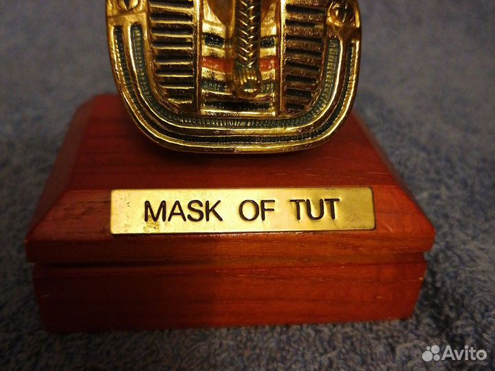 Египетская статуэтка