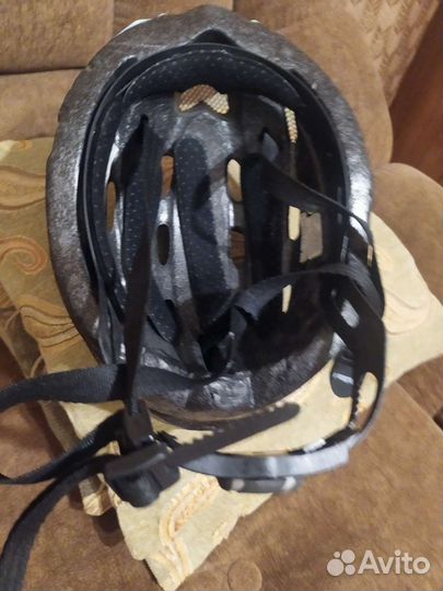 Велошлем на мальчика подростка