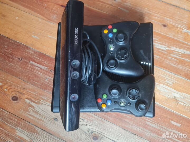 Приставка консоль Xbox 360 + kinect
