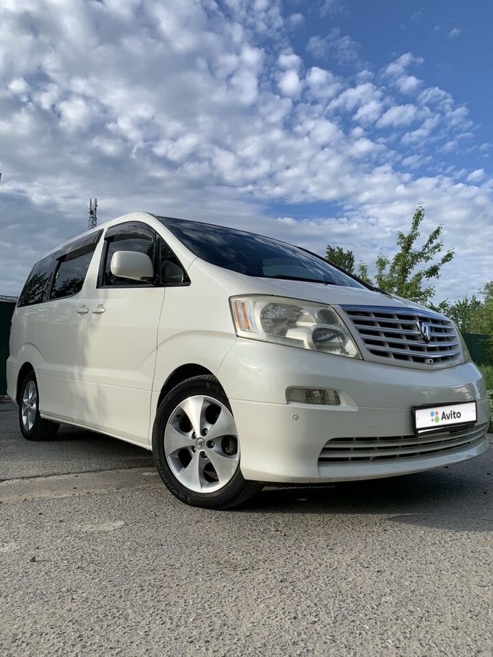 Toyota Alphard: фото владельца