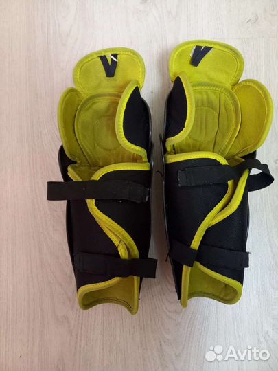 Хоккейные наколенники детские