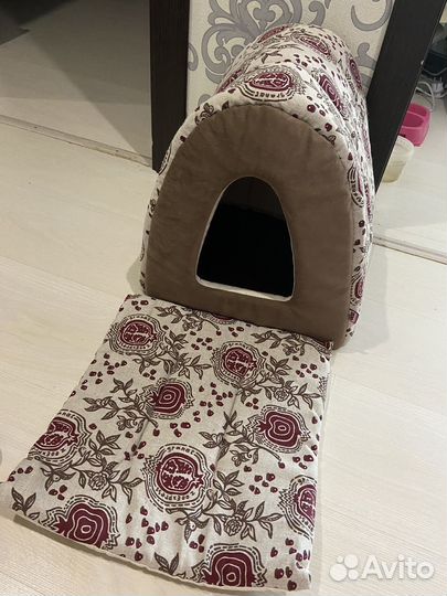 Домик лежанка для кошки новый