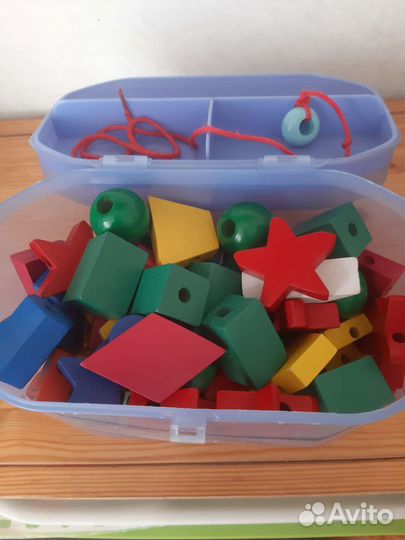 Развивающие игрушки для малышей