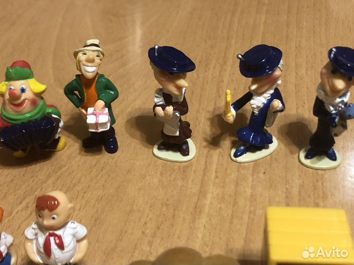 Киндер ландрин чебурашка полная серия