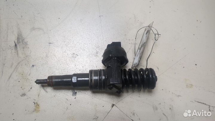 Форсунка топливная Volkswagen Transporter 5, 2007