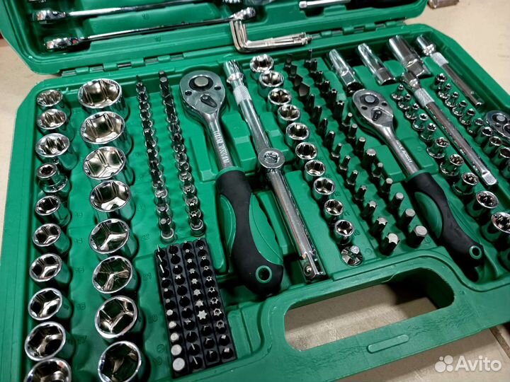 Набор инструментов 219 предметов