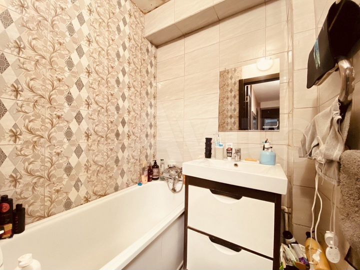3-к. квартира, 53 м², 1/3 эт.