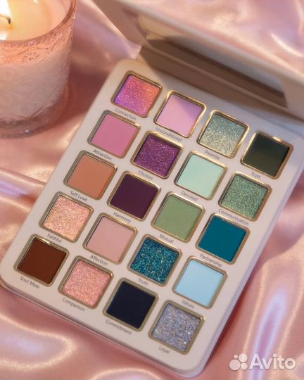 Cosmic Brushes Палетка The Lovers