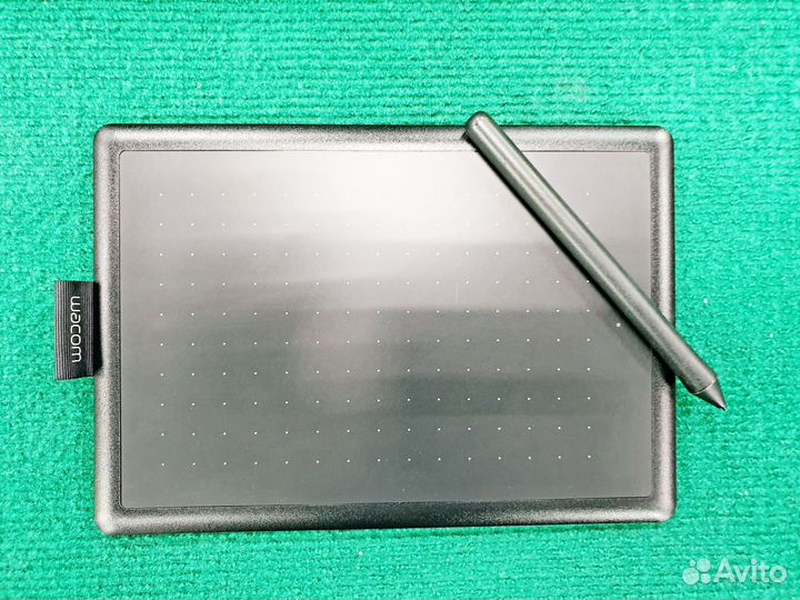 Графический планшет One by wacom small