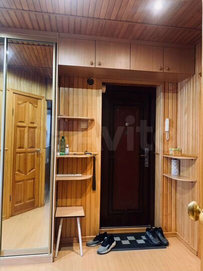 2-к. квартира, 50 м², 5/5 эт.