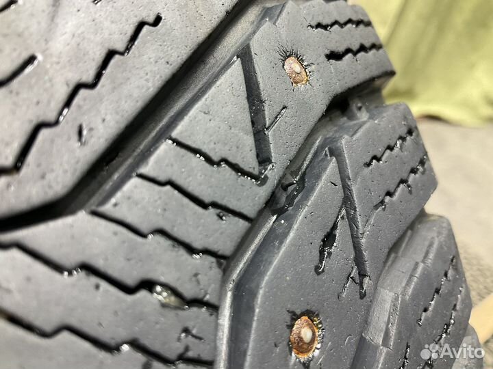 Marshal WinterCraft Ice WI31 215/55 R17