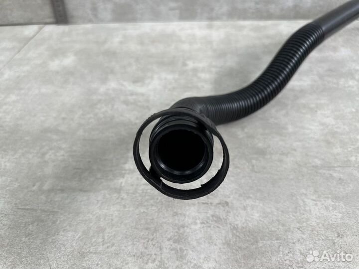 Трубка заливной горловины масла Man Tga Tgs Tgx