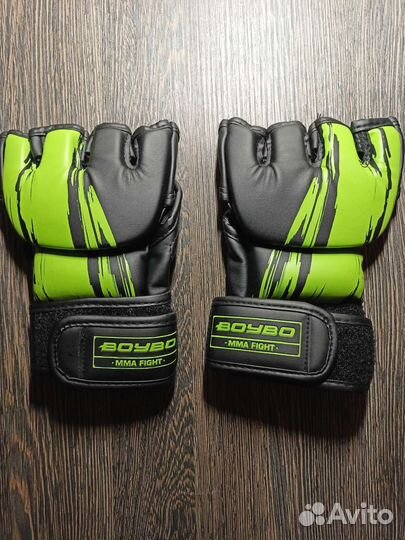 Бойцовские перчатки Boyboo