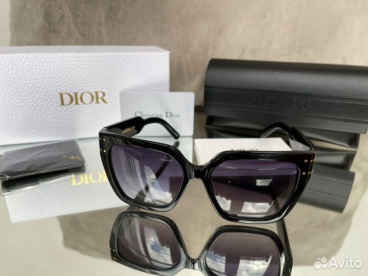 Солнцезащитные очки christian dior