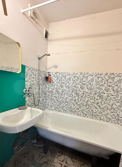 2-к. квартира, 65 м², 9/9 эт.