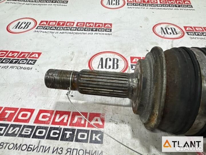 Привод передний правый toyota aqua