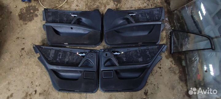 Дверные карты W210