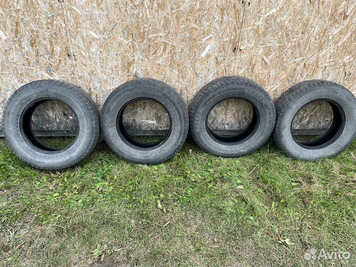 Комплект зимних шин r16