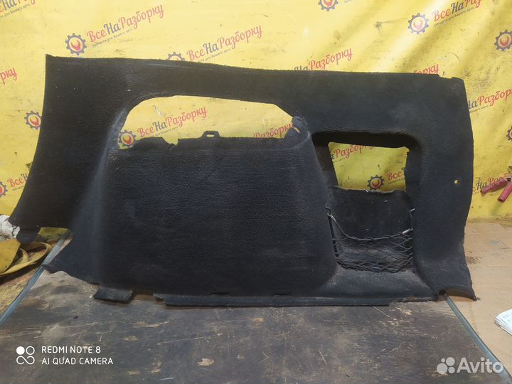 Обшивка багажника правая Peugeot 307
