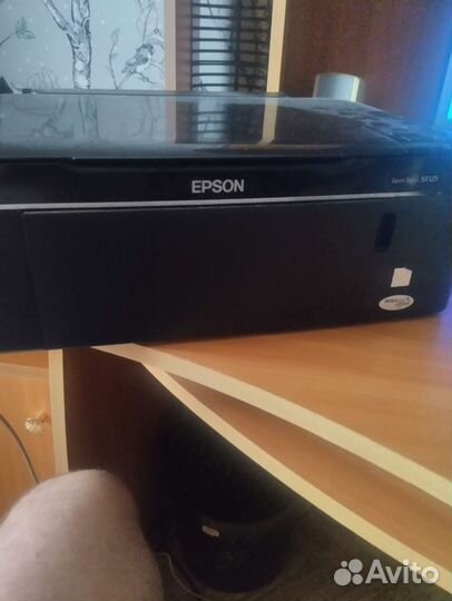 Цветной лазерный принтер epson