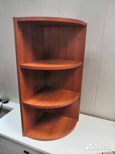 Угловая полка настенная