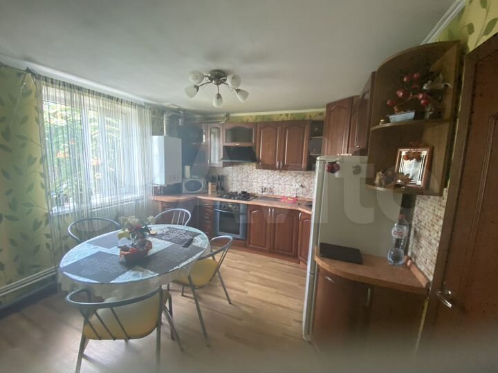 Дом 129 м² на участке 7 сот.