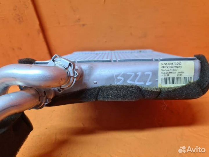 Радиатор отопителя салона Volvo Xc60 2010