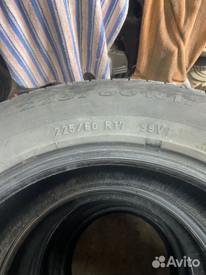 Pirelli Cinturato P7 225/60 R17