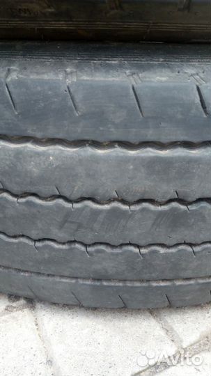 Шины 215 х 75 х 17,5 - 2шт. б/у