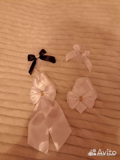 Украшения на свадебные бокалы и шампанское