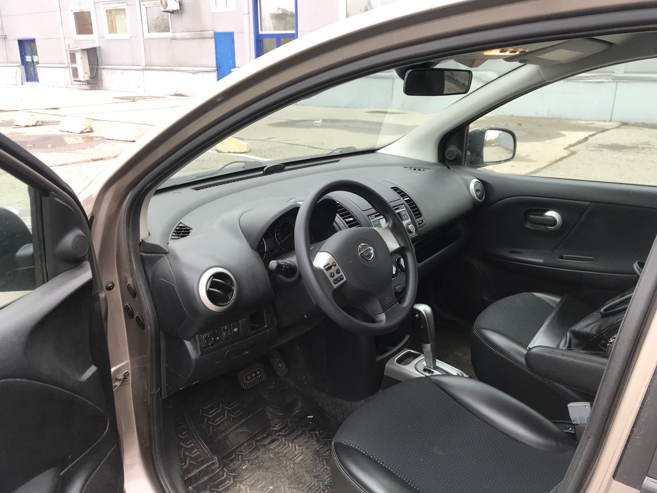 Nissan Note: фото владельца