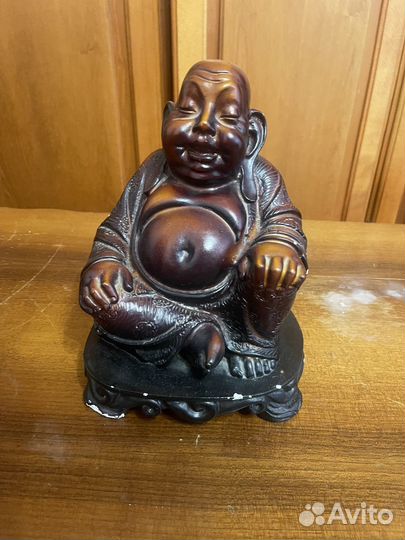 Статуэтка будды