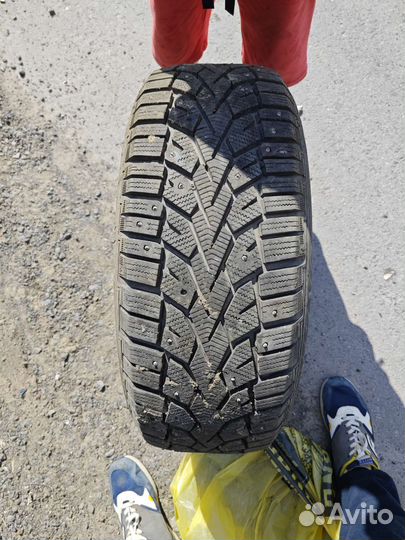 Gislaved NordFrost 100 205/60 R16